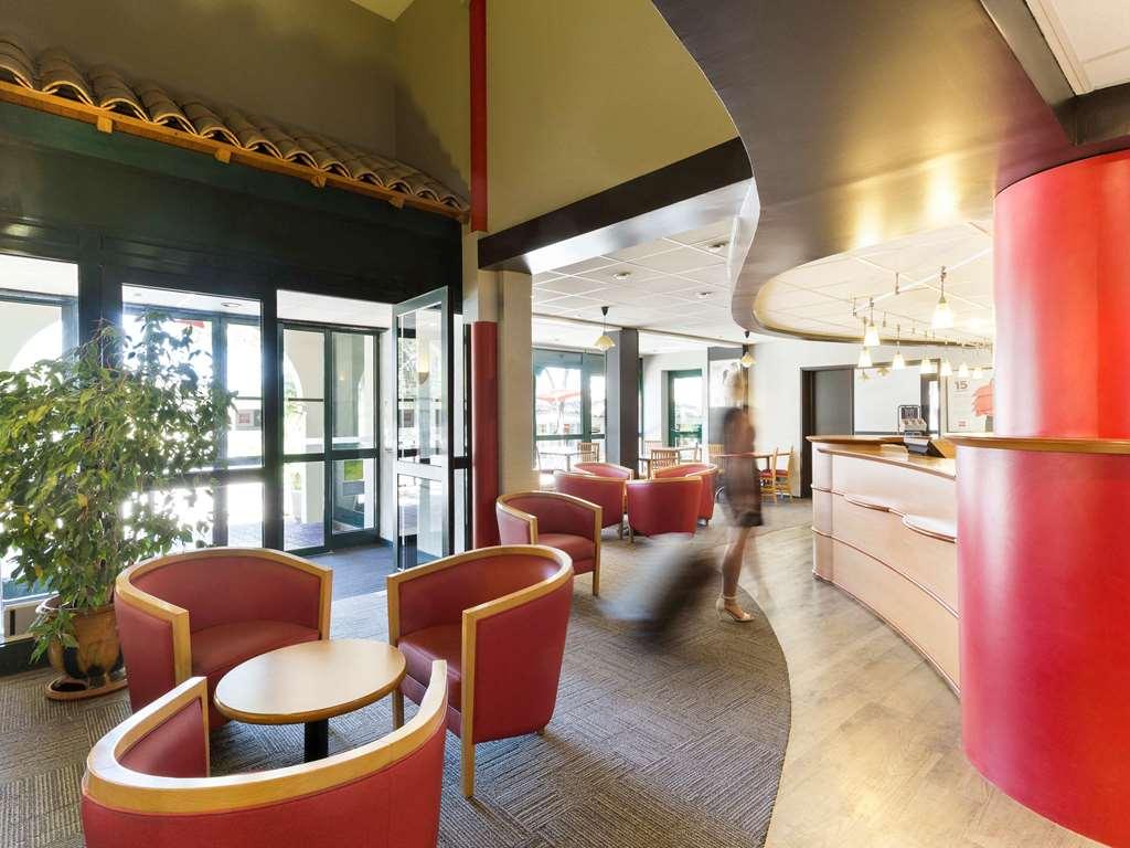 Ace Hotel Travel Fabregues - A9 Montpellier Sud エクステリア 写真